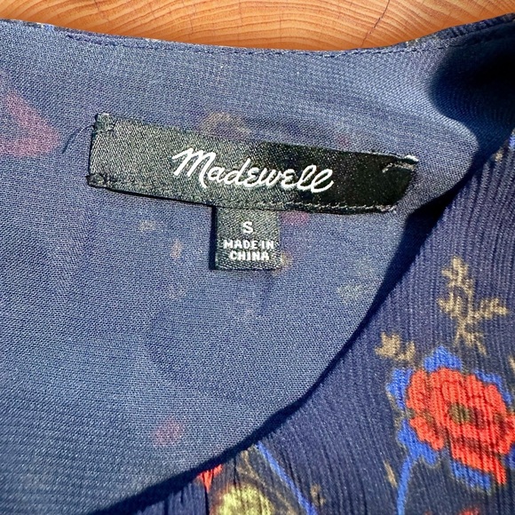 Madewell ‘Ruffle Sleeve Top’ in “Oriental Floral Midnight” Navy Blue Size Small - Picture 5 of 16